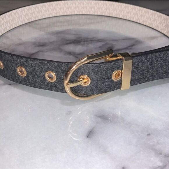 Michael Kors Twist Reversible Ligo Belt- White/Black‎ main image 7
